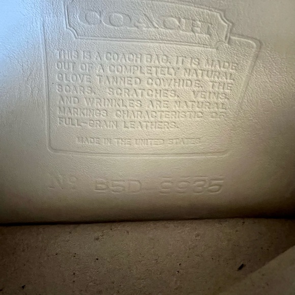 Coach Vintage Bag 9935 - Picture 8 of 9